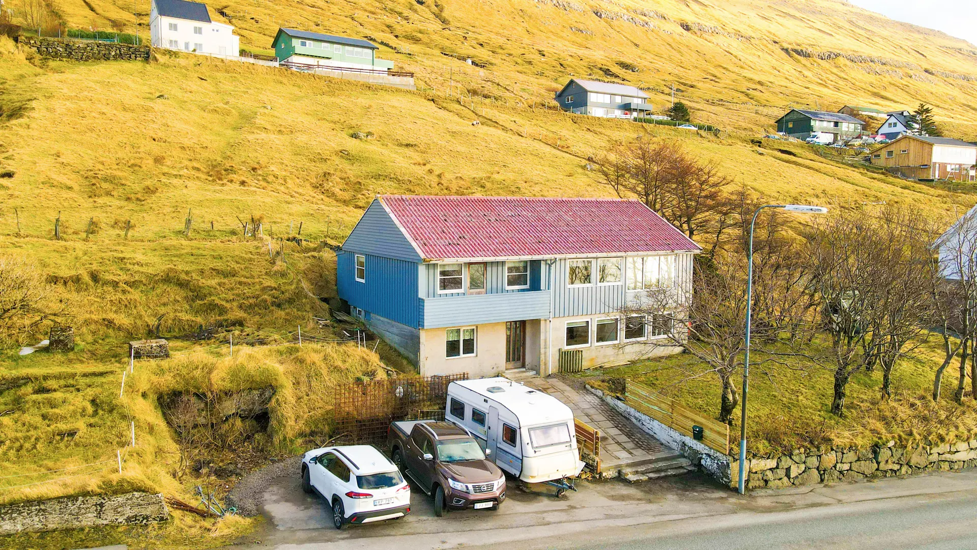 Søldarfjarðarvegur 32