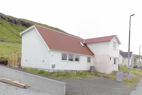 Norðuri í Sundum 27